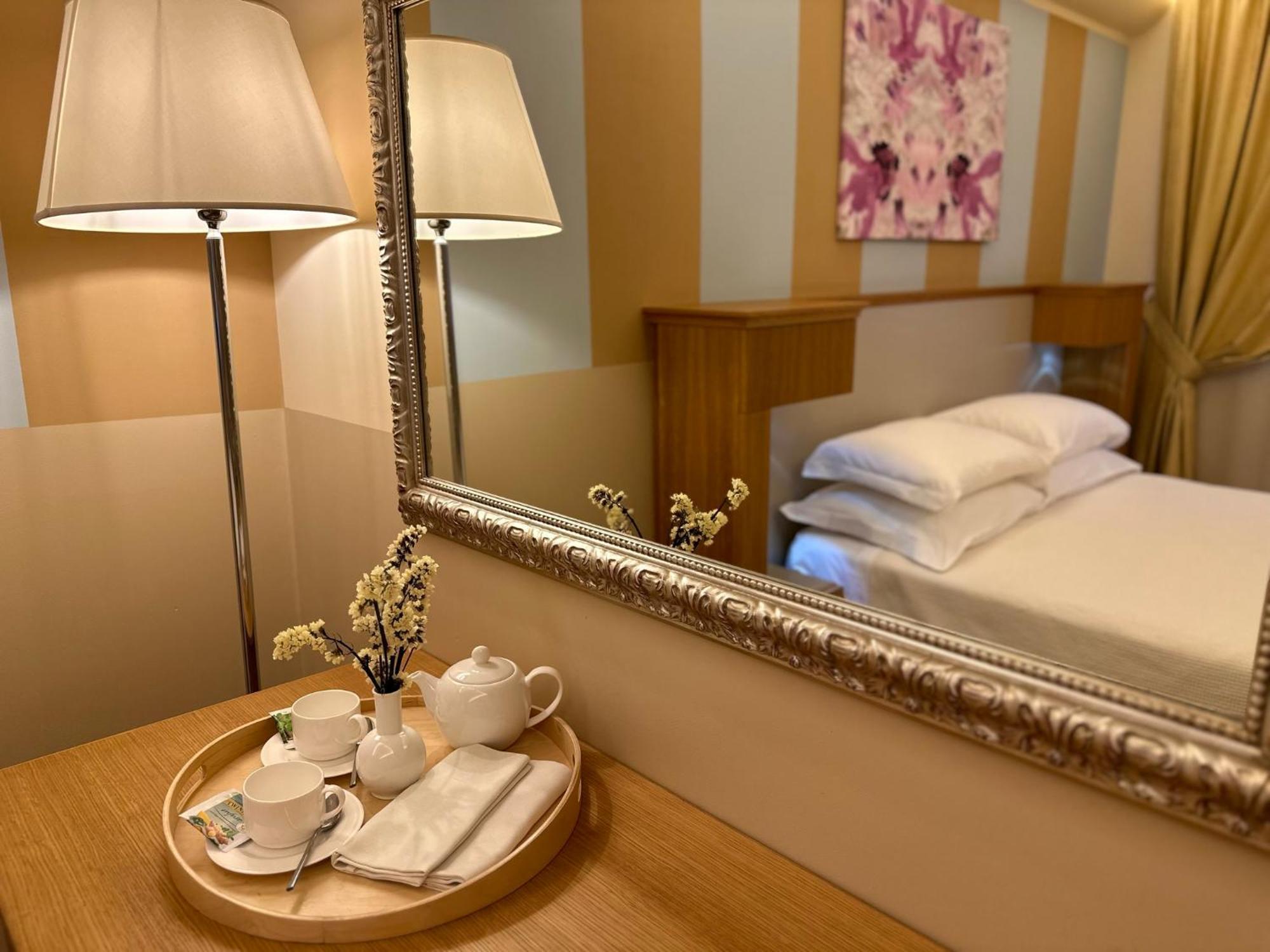 Relais Concorde Aparthotel Grottammare Bagian luar foto